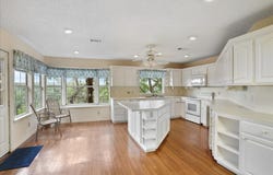 24900 Pedernales Canyon TRL, Spicewood, TX 78669
