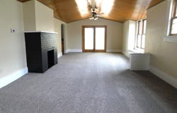 1225 E 11th Ave, Hutchinson, KS 67501