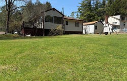 49 Park Road, Barryville, NY 12792