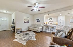 516 Christopher Cove, Lockhart, TX 78644