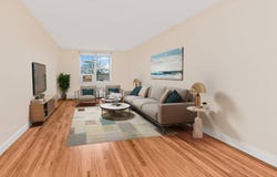 1304 Midland Ave, Yonkers, NY 10704