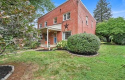 705 SKYLINE DRIVE, LANCASTER, PA 17601