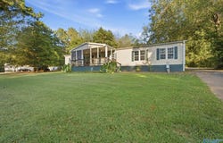 1740 Killingsworth Cove Road, Gurley, AL 35748