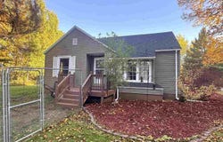 7114 Ely Lake Dr, Eveleth, MN 55734