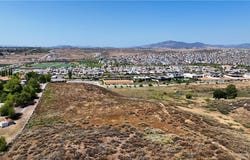 2 Vista Del Monte Road, Temecula, CA 92591