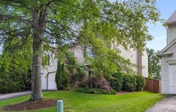 5035 FOXBERRY Lane, Roswell, GA 30075