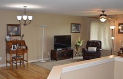 6029 Meacham Dr, IA 50327