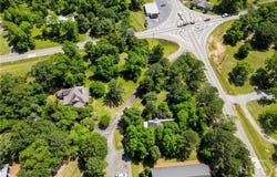 125 Langston Circle, Perry, GA 31088