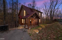 2441 Cedar Pass, Sevierville, TN 37876