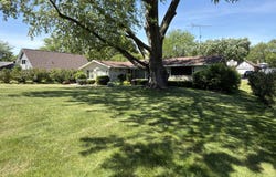 34841 N leonard Avenue, Ingleside, IL 60041