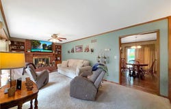 1114 Hilltop Drive, Carrollton, MO 64633