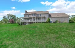 431 Creekwood Drive, Valparaiso, IN 46383