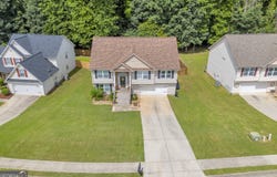 387 Searchlight, Winder, GA 30680