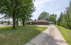 11658 York Road, North Royalton, OH 44133