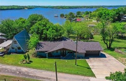 80 Bayside Circle, Gainesville, TX 76240