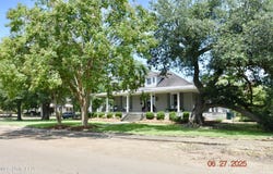 101 E East President, Greenwood, MS 38930