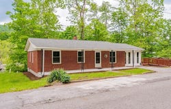 51 Bears Trl., Bastian, VA 24314