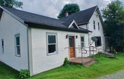 852 Pollander Road, Cambridge, VT 05464