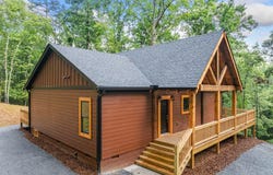 241 Lemmon Lane, Ellijay, GA 30540