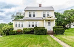 34 Worcester St, Grafton, MA 01519