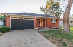 1218 N Charles St, Pampa, TX 79065