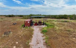 104 Las Primas Lane, Encino, TX 78353