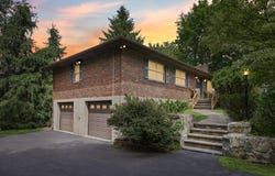 18 Ridgefield Lane, Newburgh, NY 12550