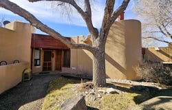 88 Comanche Road, El Prado, NM 87529-0000