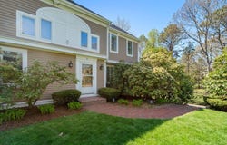 24 Winding Way, Plymouth, MA 02360