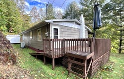 818 Buskill Avenue, Richlands, VA 24641