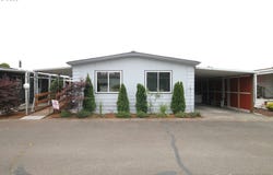2901 E 2ND ST, Newberg, OR 97132