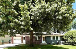 402 E Pleasant Street, Mankato, MN 56001