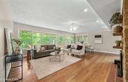 386 East Drive, Oak Ridge, TN 37830