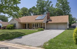 16 TREBING LANE, WILLINGBORO, NJ 08046
