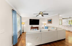 18 Country Hill Lane, Smithfield, RI 02917