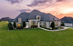 225 Martin Drive, Granbury, TX 76049
