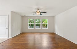 725 Kingfisher Ln, Leander, TX 78641