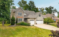 8243 Heathertree Lane, Brighton, MI 48116