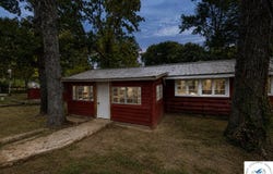 2715 SW Lowry Street, Osceola, MO 64776