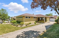 2510 Stanford Avenue, Fort Wayne, IN 46808-1964