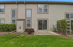 645 Lancaster Circle, Elgin, IL 60123