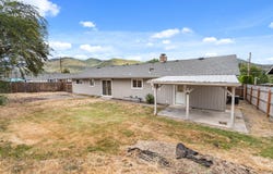 1332 NW Highland Avenue, Grants Pass, OR 97526