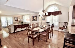 80 Pine Hill Blvd, Mashpee, MA 02649
