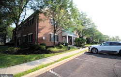54 FRIENDS LANE, NEWTOWN, PA 18940