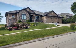 3201 Golfview, Norfolk, NE 68701