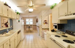 7624 LAKE FOREST CIRCLE, PORT RICHEY, FL 34668