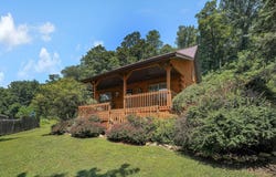 2371 Owl Creek Road, Frankfort, OH 45628