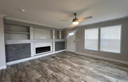 545 Presbyterian Street, Hollister, MO 65672