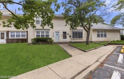 129 Tudor Court, Lakewood, NJ 08701