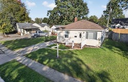 88 Potter Drive, Belleville, MI 48111